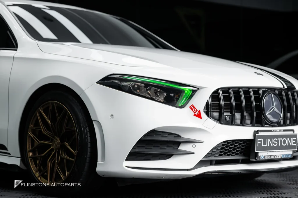 Mercedes-AMG A35 ไฟหน้า RGB