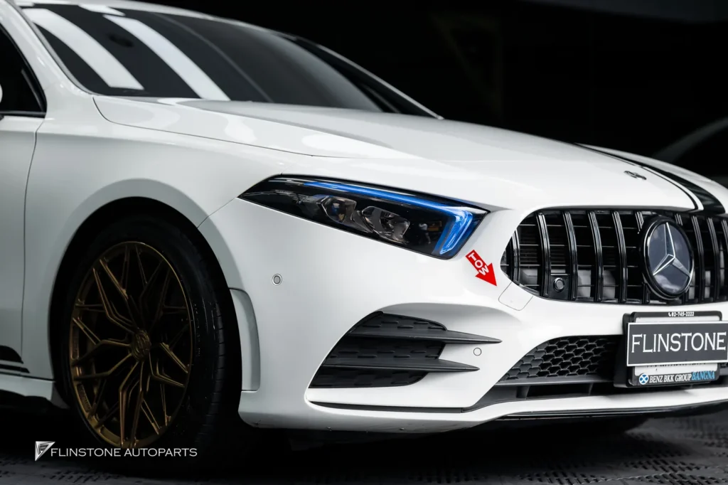 Mercedes-AMG A35 ไฟหน้า RGB