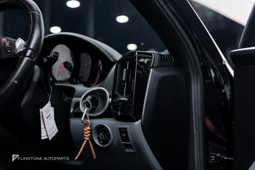 Porsche Cayenne จอ Dual Screen