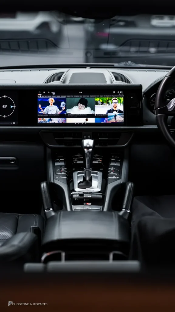 Porsche Cayenne จอ Dual Screen