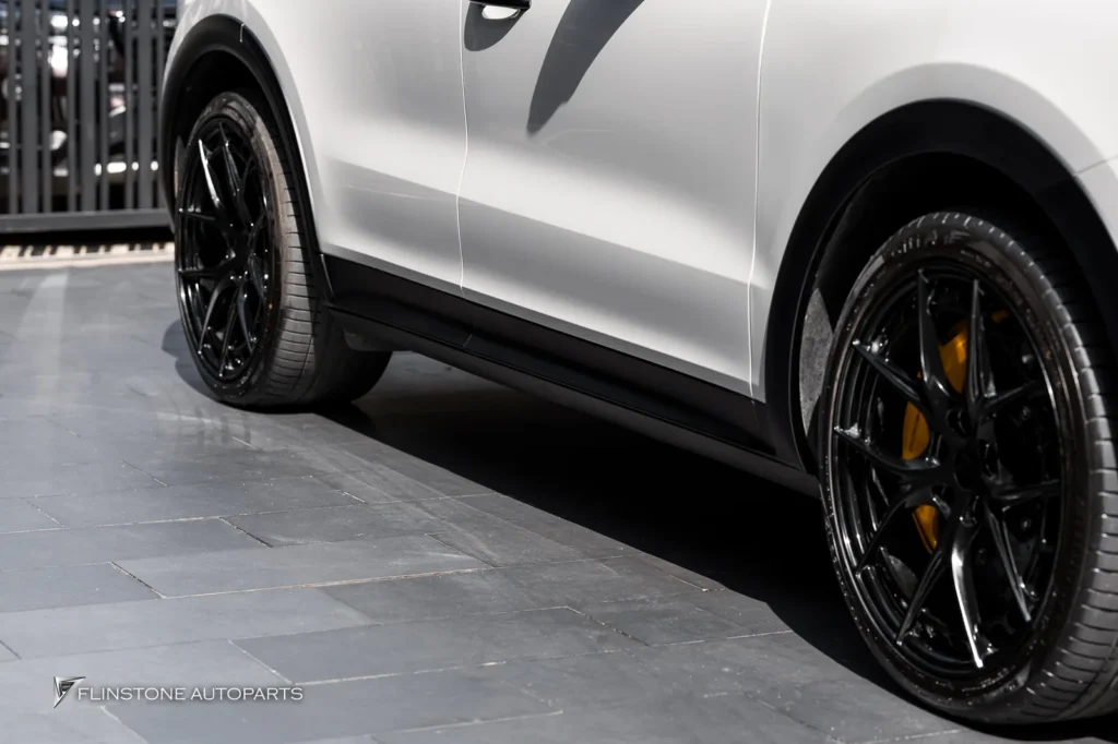 Porsche Cayenne ชุดพาร์ทรอบคัน