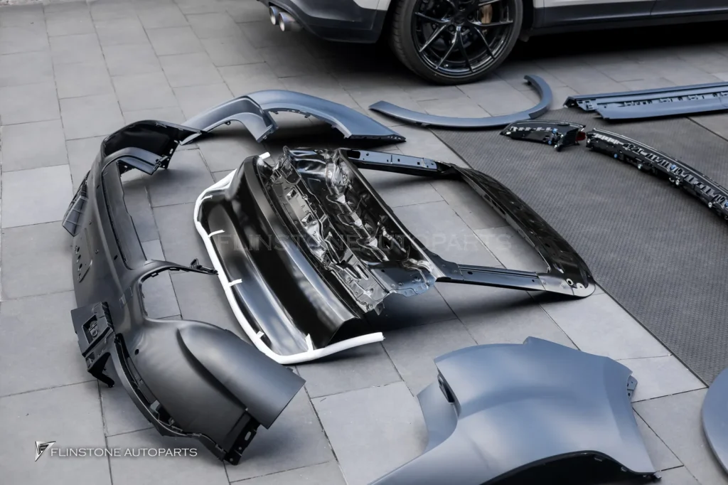Porsche Cayenne ชุดพาร์ทรอบคัน