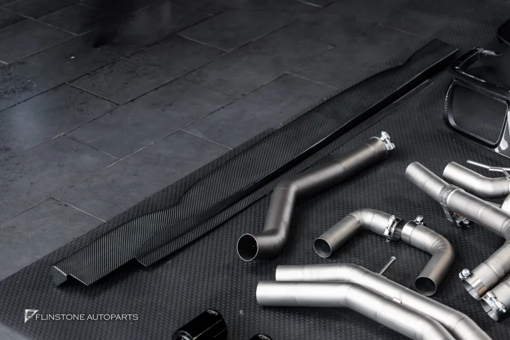 Porsche Cayenne ลิ้นหน้า ดิฟฟิวเซอร์ สเกิร์ต ท่อ USUS
