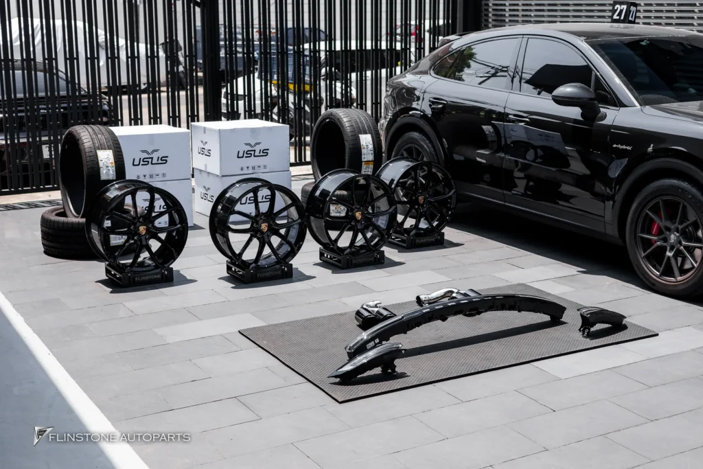 Porsche Cayenne ล้อ USUS ไฟท้ายแท้ ปลายท่อ