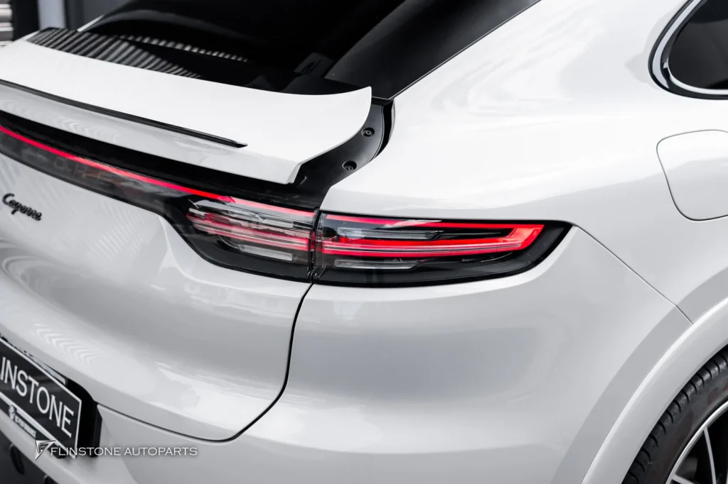 Porsche Cayenne ไฟท้ายแท้