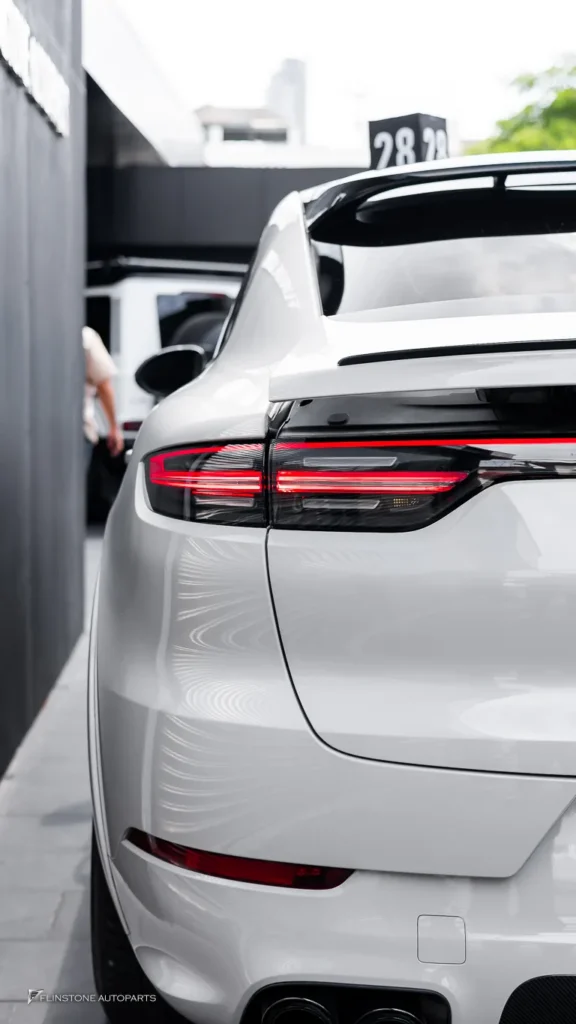 Porsche Cayenne ไฟท้ายแท้