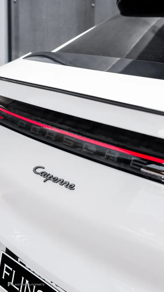 Porsche Cayenne ไฟท้ายแท้
