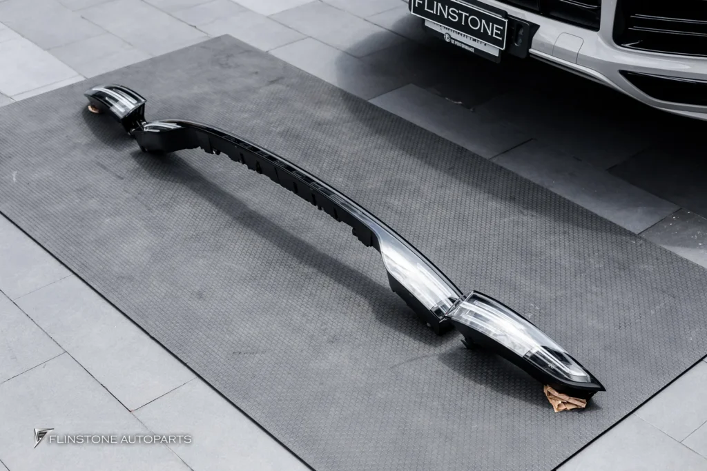 Porsche Cayenne ไฟท้ายแท้