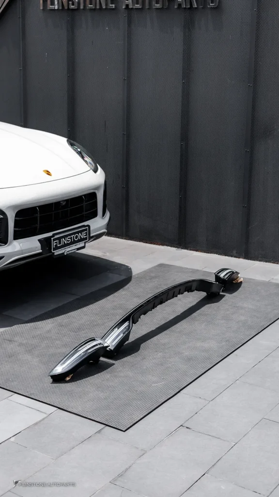 Porsche Cayenne ไฟท้ายแท้
