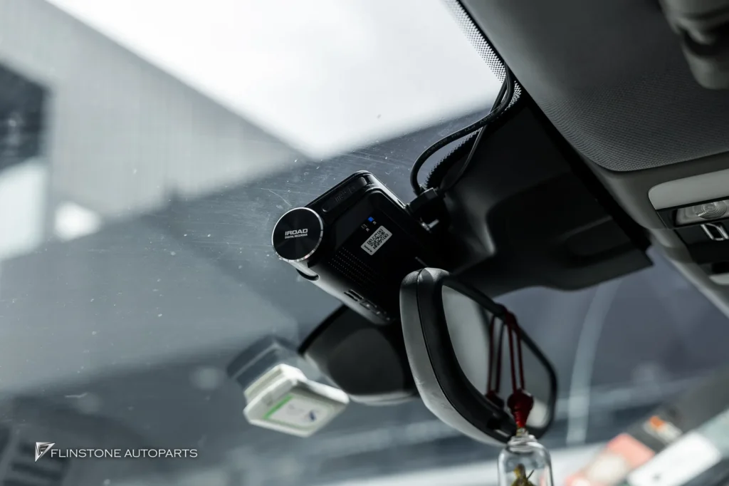 Porsche Panamera กล้อง iRoad