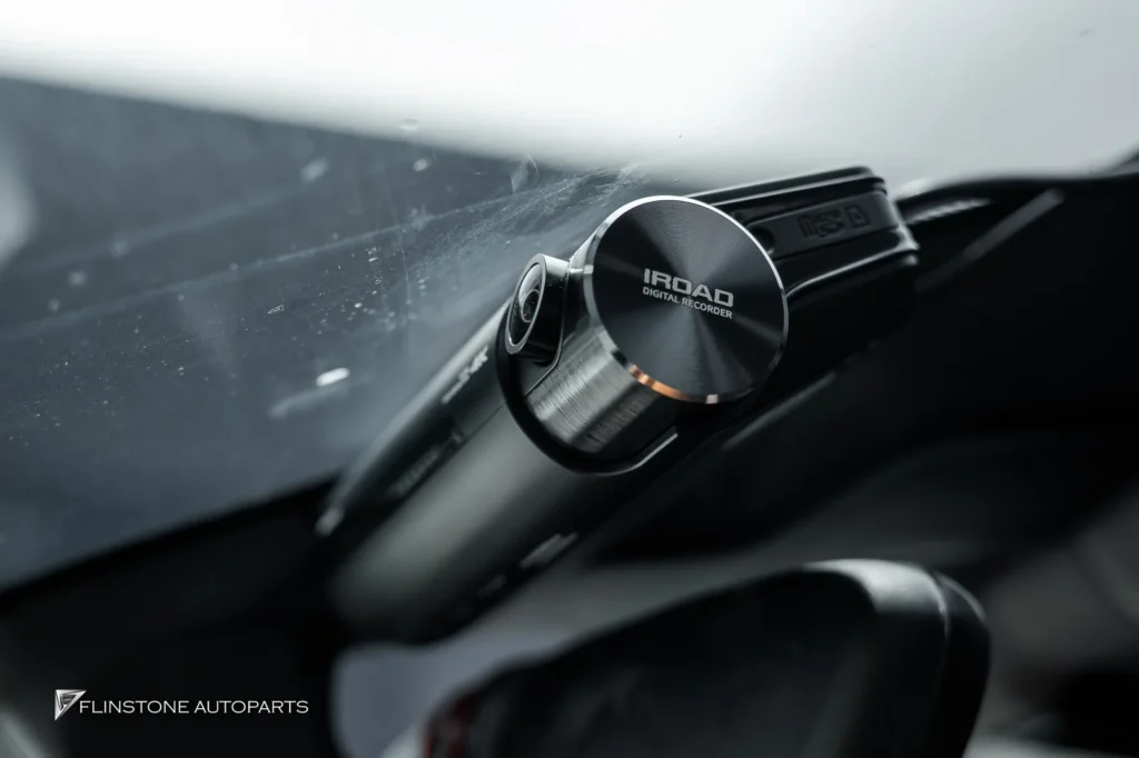 Porsche Panamera กล้อง iRoad