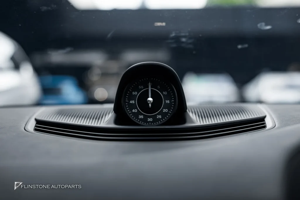 Porsche Taycan 4S นาฬิกา Sport Chrono