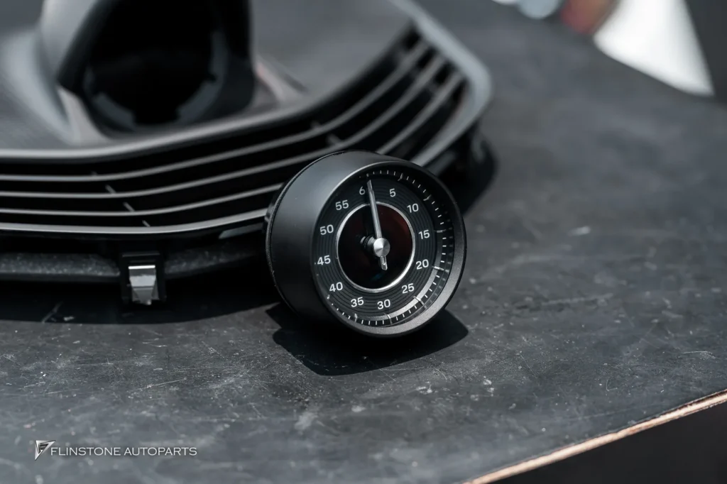 Porsche Taycan 4S นาฬิกา Sport Chrono