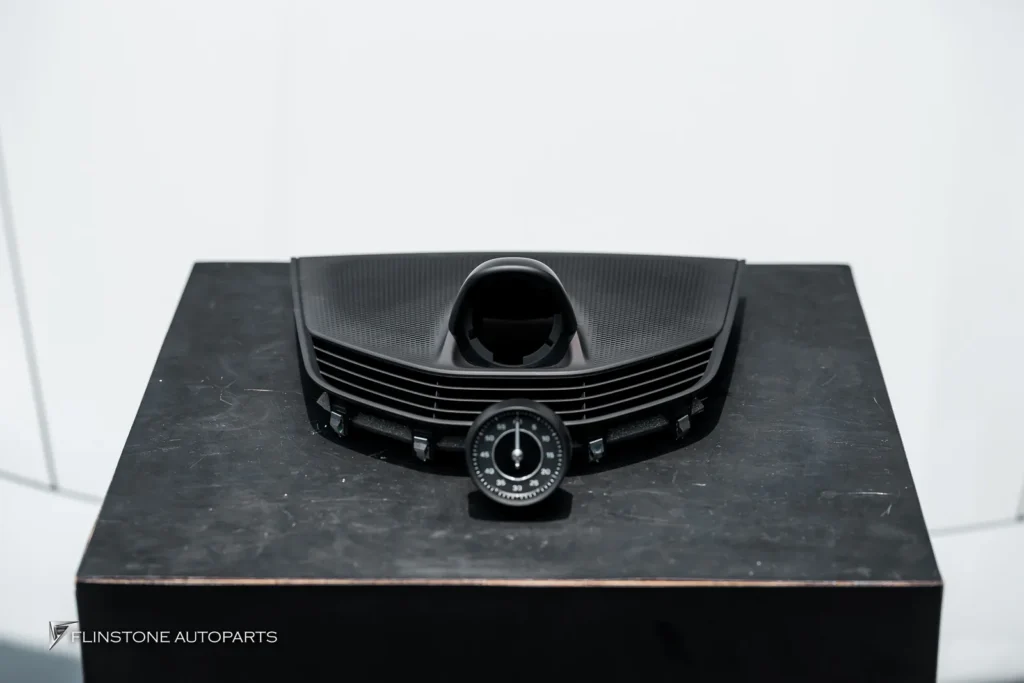 Porsche Taycan 4S นาฬิกา Sport Chrono