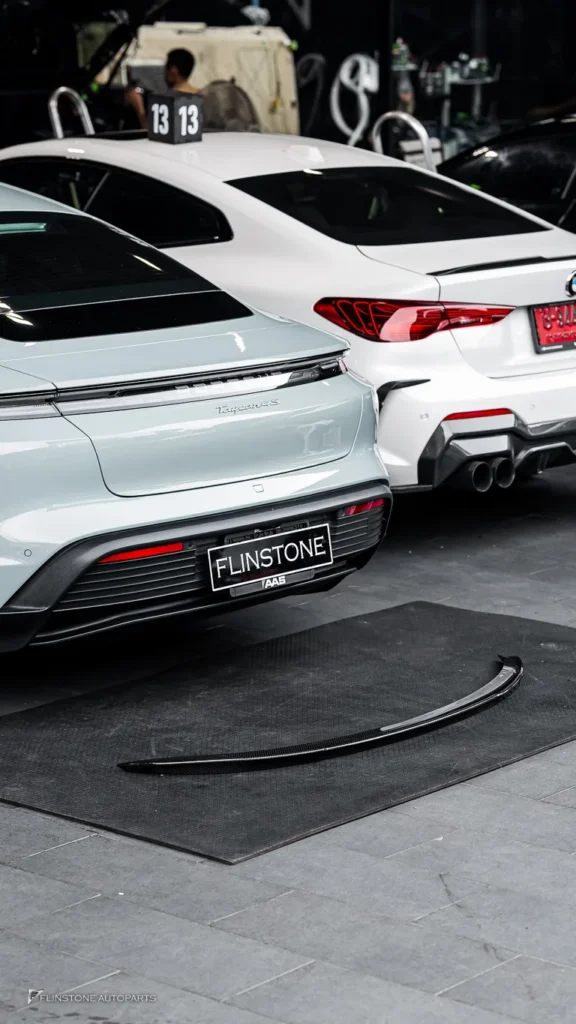 Porsche Taycan 4S สปอยเลอร์