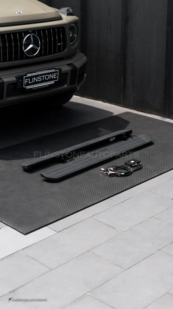 Mercedes-Benz G-Class บันได