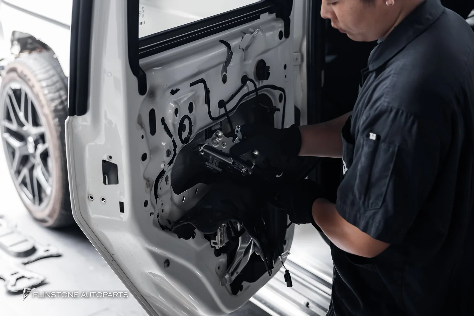 W464 G-Class เตรียมติดตั้งชุดแต่งอัปเกรดรอบคันทั้งภายนอกและภายใน G63 AMG ก่อน Facelift