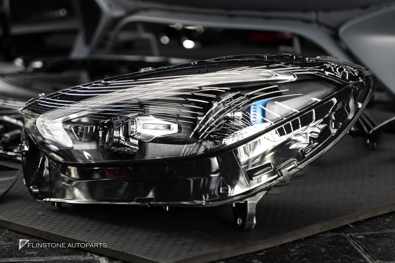 W205 C205 C-Class 2024 — แต่งเปลี่ยนโฉม C-Class รหัส W205 ปี 2015 ให้เป็นปี W206 C63s