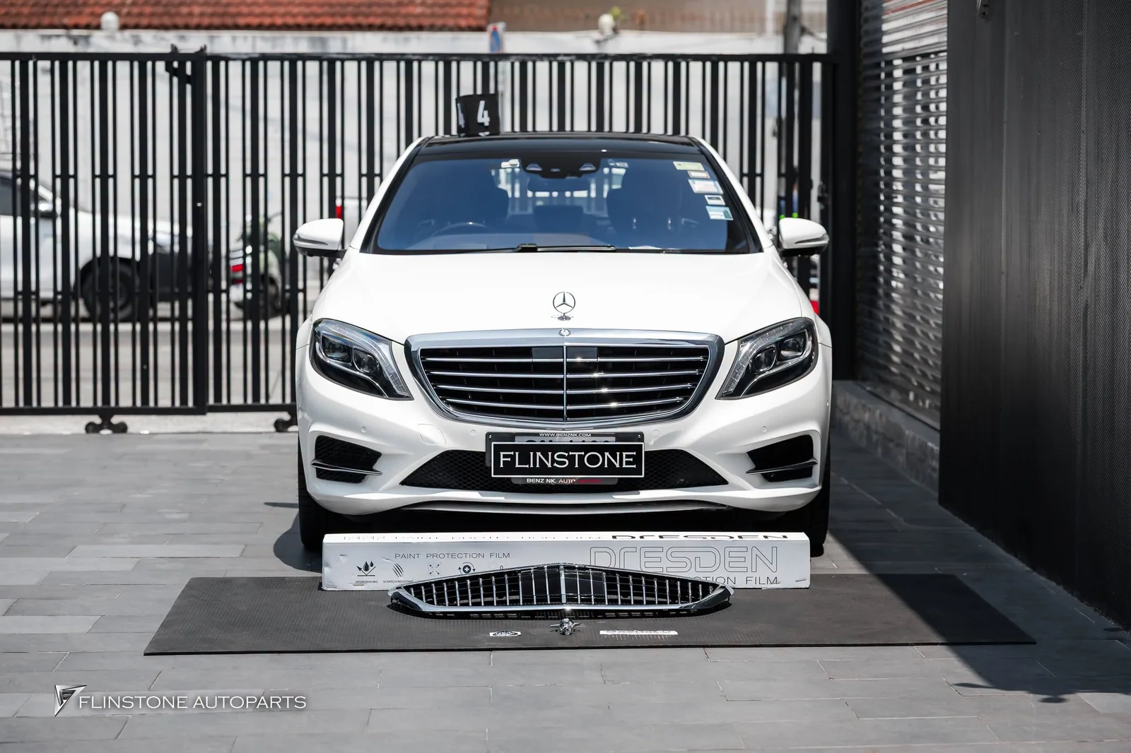 ที่สุดแห่งความหรูหราเหนือระดับสไตล์ Maybach! อัปเกรดลุคใหม่ให้ Mercedes-Benz
