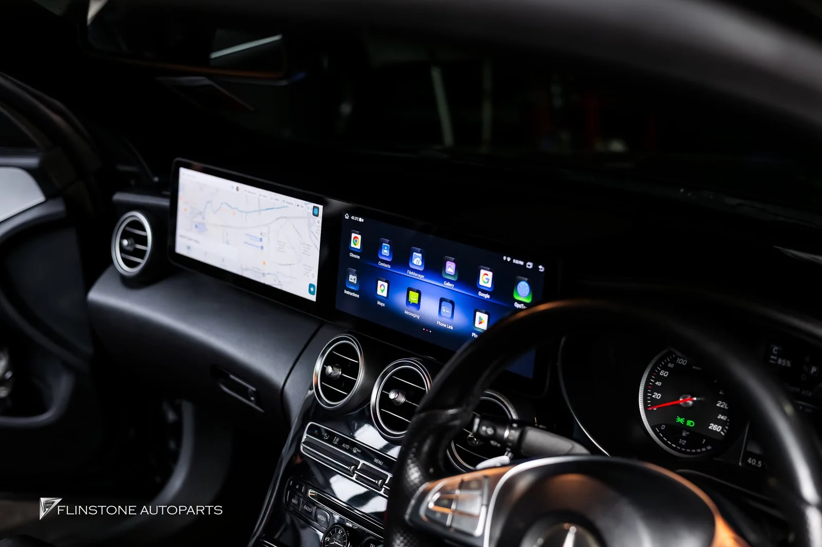 W205 C205 C-Class 2024 อัปเกรดความล้ำสมัยให้ภายในห้องโดยสาร Mercedes-Benz W205 C-Class