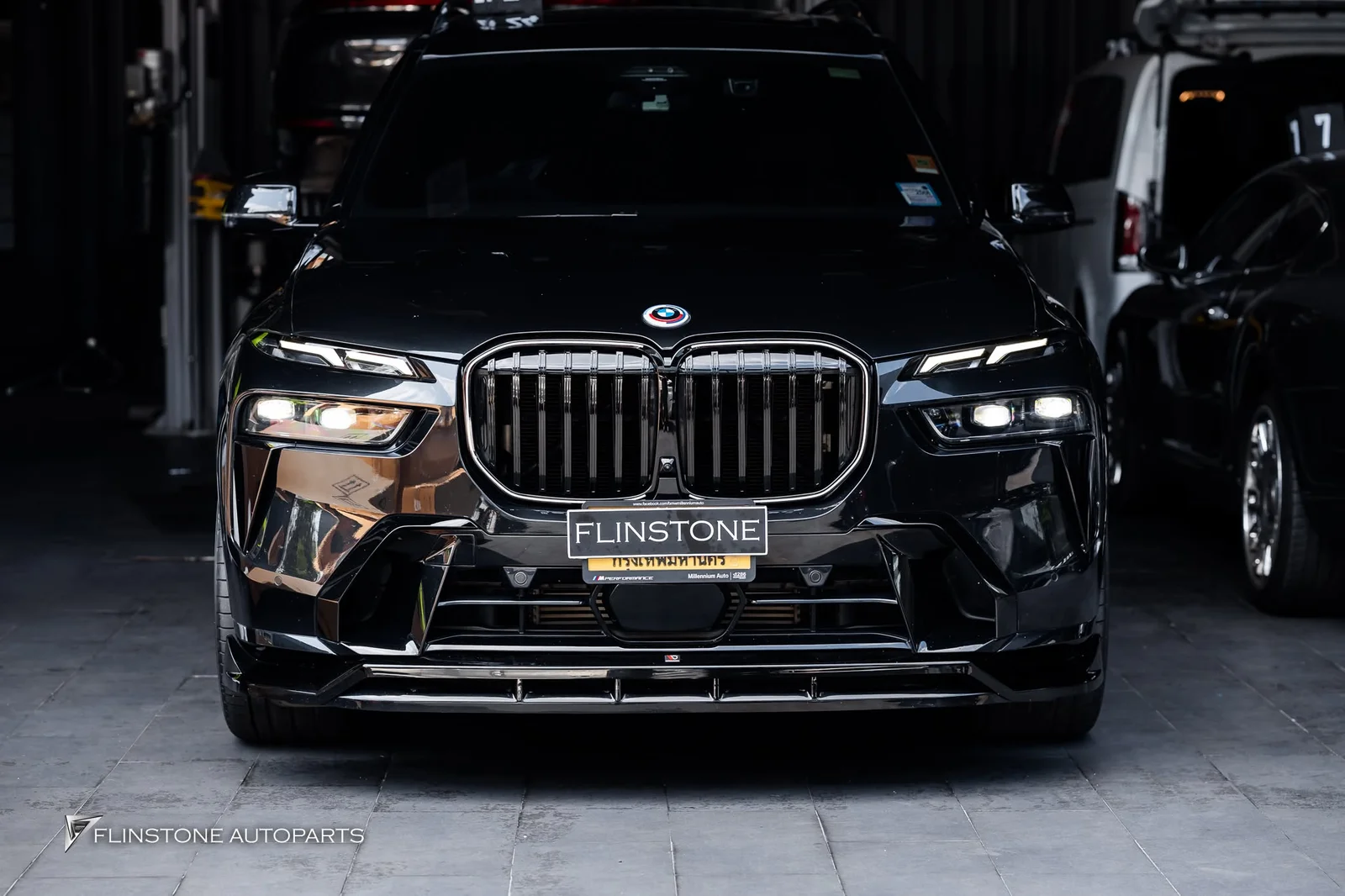 ติดตั้งกระจังหน้า LED สำหรับ BMW X7 G07 LCI