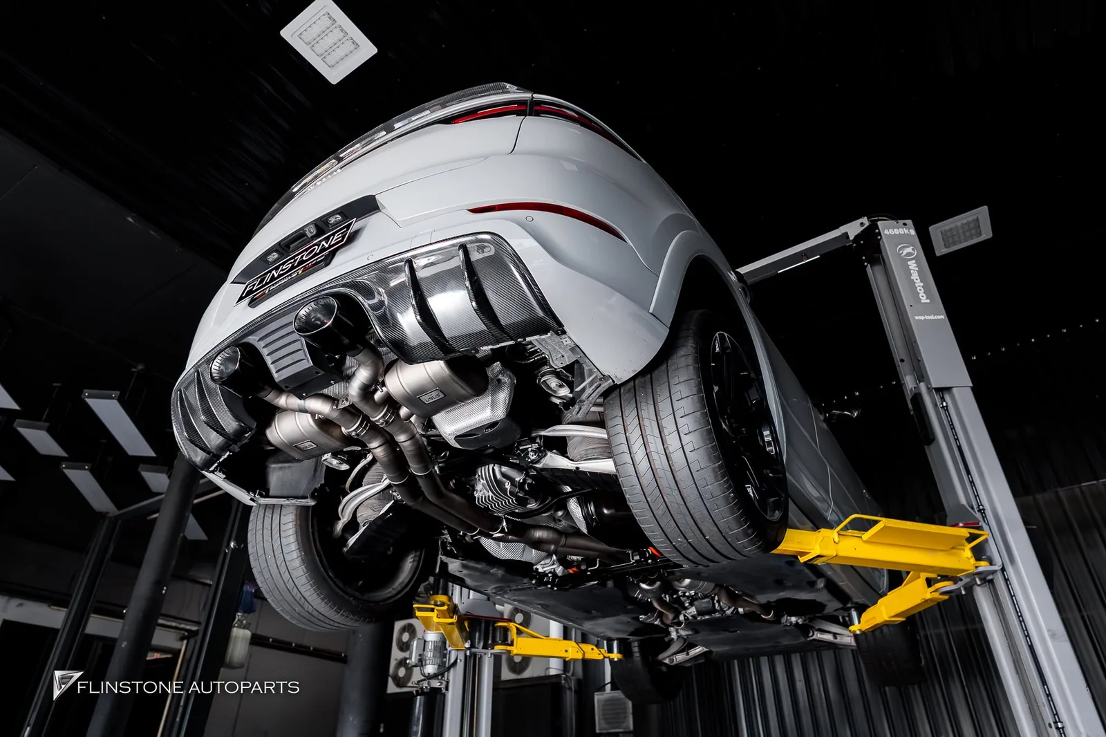 raising the excitement for SUV a sports breed like PORSCHE Cayenne (E3) this car