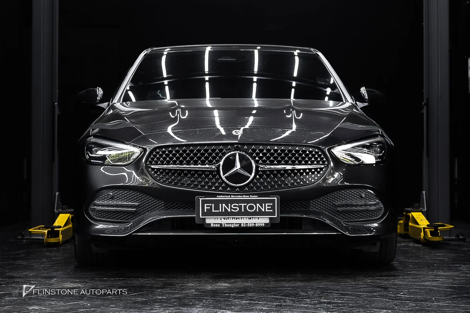 Mercedes Benz W206 C-Class