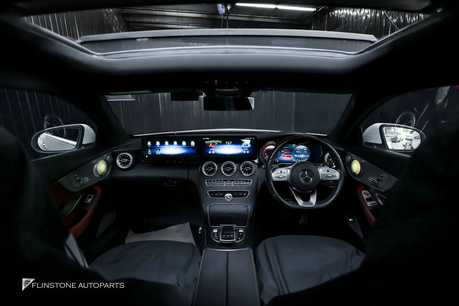 W205 C205 C-Class 2024 อัปเกรดความล้ำสมัยให้ภายในห้องโดยสารของ Mercedes-Benz W205 C-Class