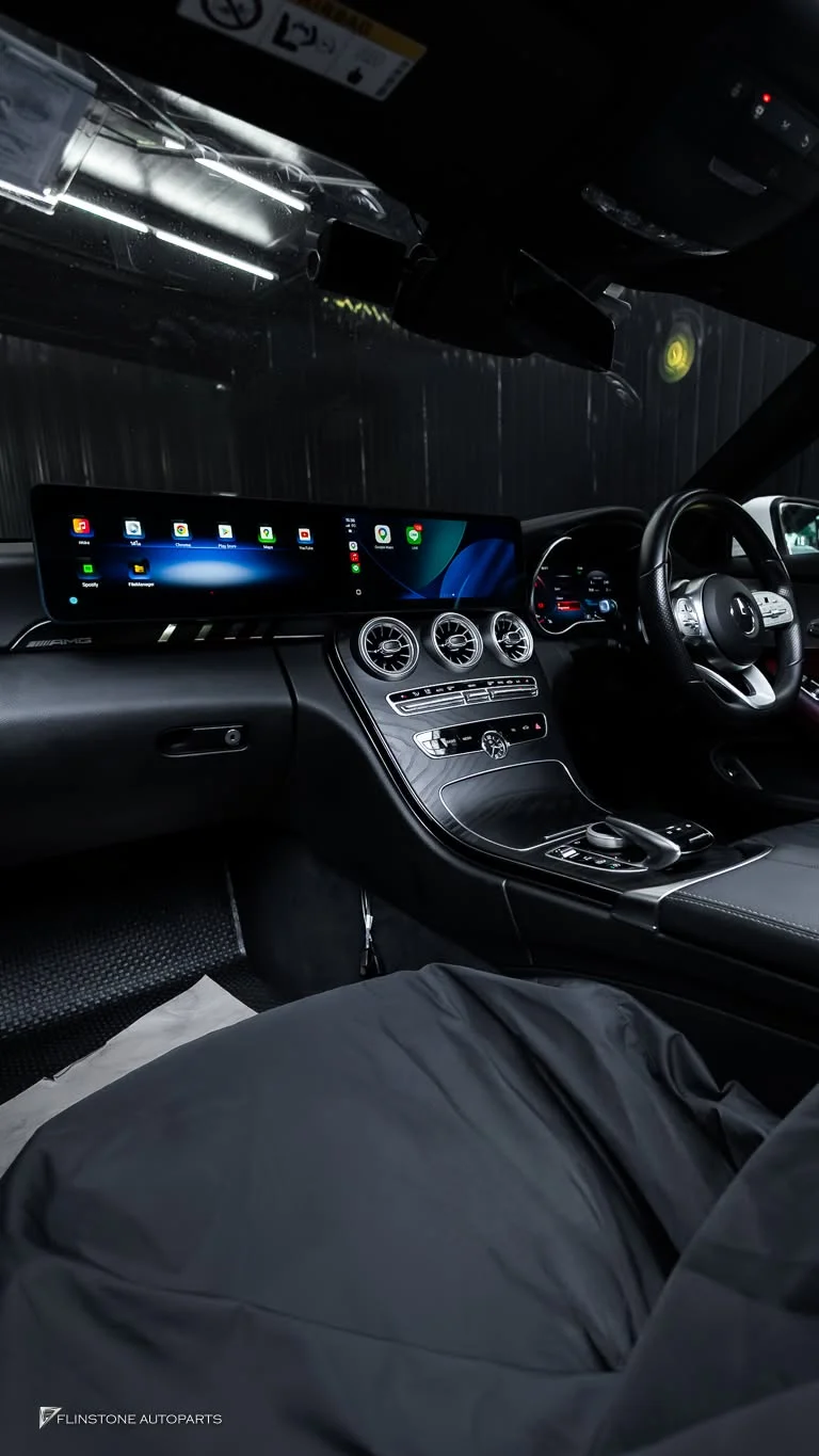 W205 C205 C-Class 2024 อัปเกรดความล้ำสมัยให้ภายในห้องโดยสารของ Mercedes-Benz W205 C-Class