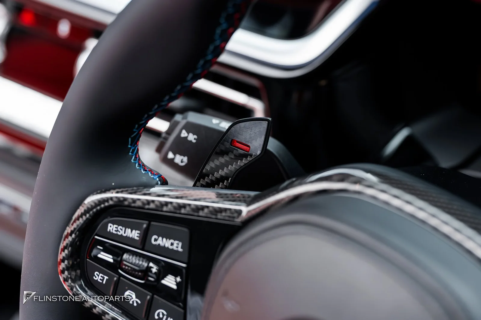 อัปเกรดอารมณ์สปอร์ตให้ห้องโดยสารของสปอร์ตโรดสเตอร์อย่าง BMW G29 Z4