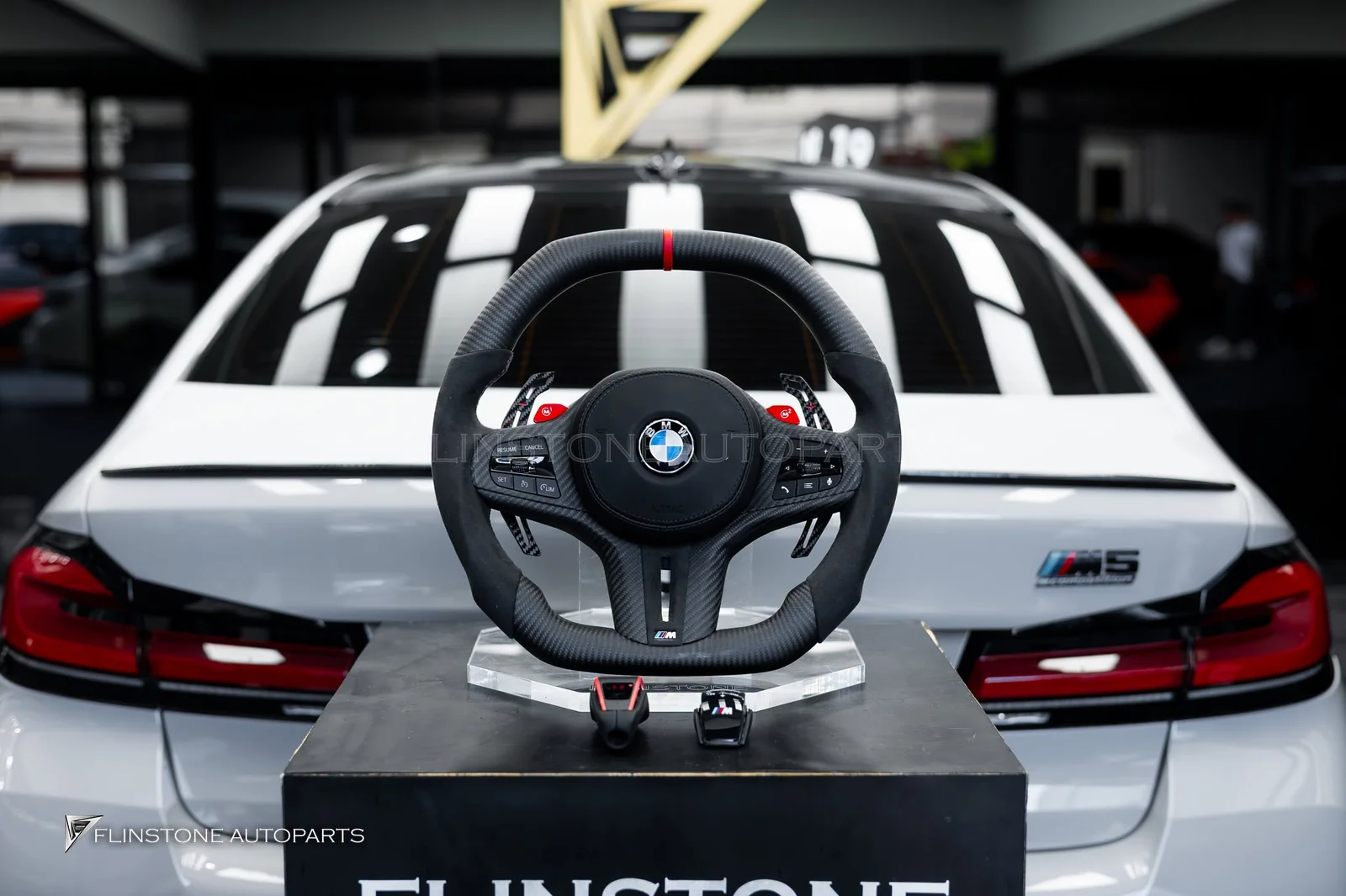 BMW G30 / F90 2024+ ติดตั้งพวงมาลัยคาร์บอนและหัวเกียร์ M5 สำหรับ BMW G30 Series 5