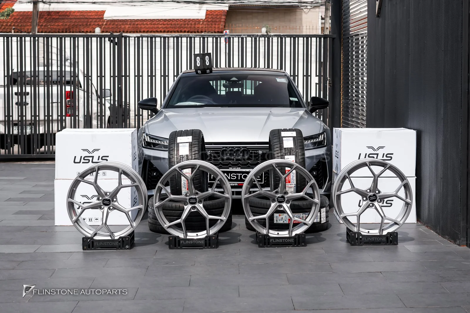 เต็มซุ้มกับ AUDI A7 คันนี้ครับ รอบนี้ลูกค้าเลือกอัปเกรดความสปอร์ตพรีเมียมด้วยล
