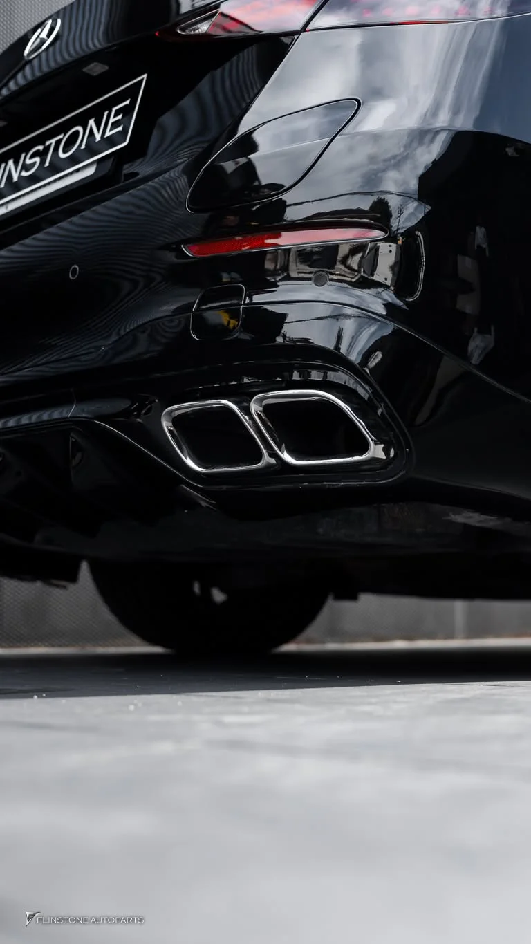 W205 C205 C-Class 2024 W205 C-Class เข้าเปลี่ยนโฉมเป็น W206 C63s AMG