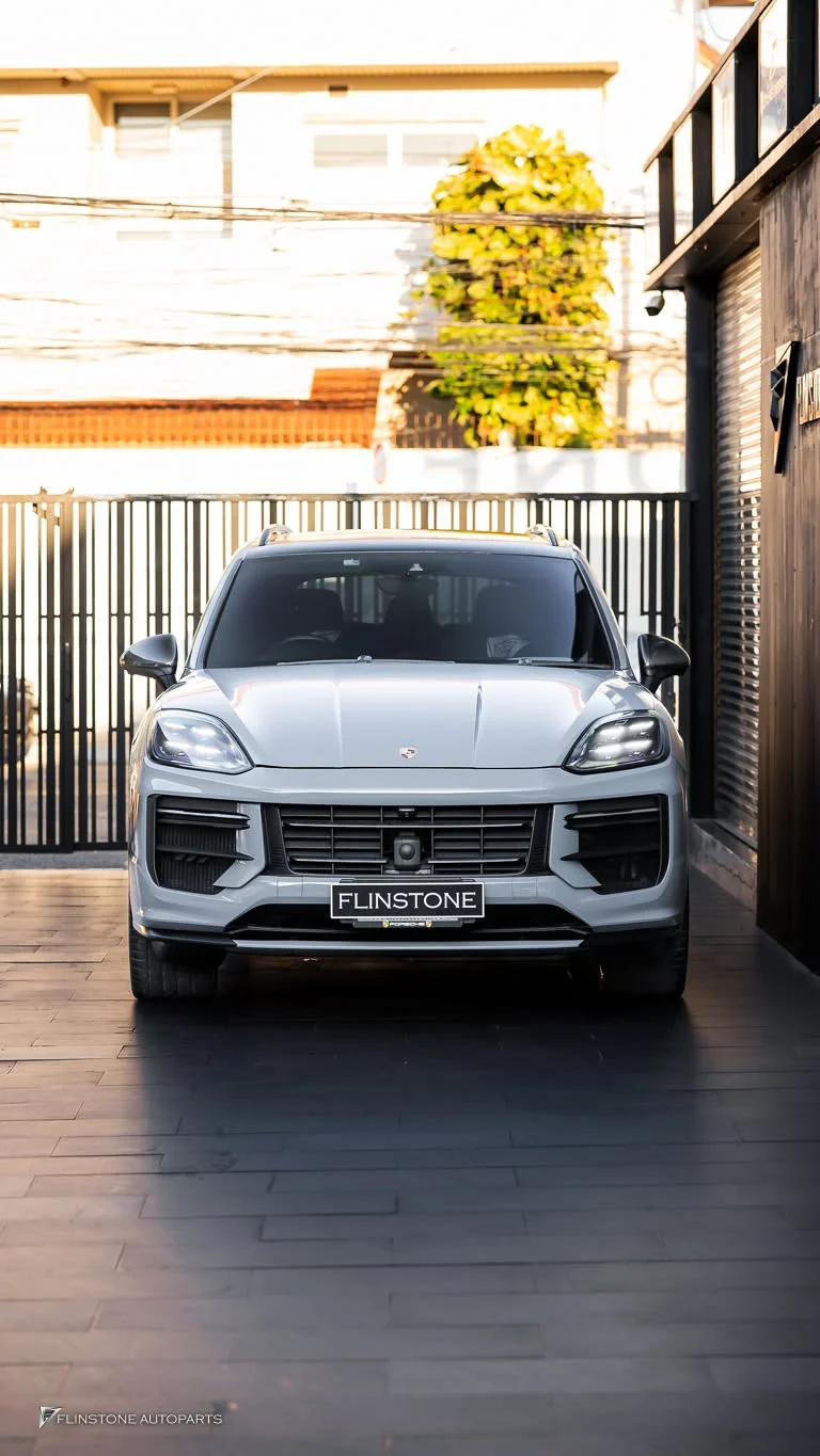 PORSCHE Cayenne 958 2012 เปลี่ยนโฉมเป็นชุดแต่ง TURBO GT 2026