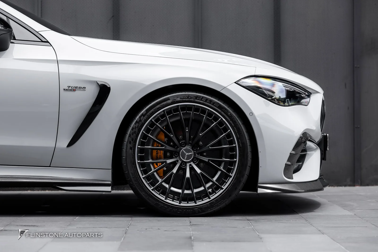 C236 CLE-Class Coupe 完工，适用于 First CLE53 AMG with SOOQOO Carbon Aero