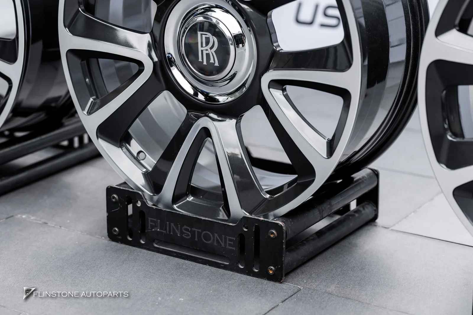 Rolls Royce Wraith เลือกล้อฟอร์จจาก USUS Forged Wheel