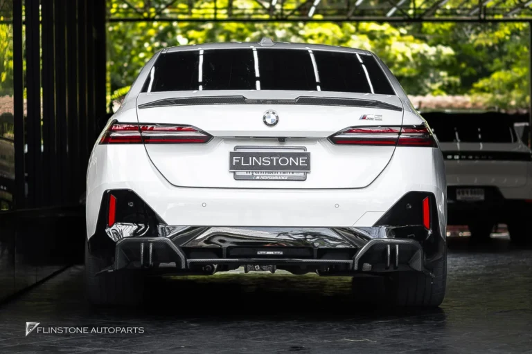 ดิฟฟิวเซอร์ Carbon Fiber สำหรับ USUS Autoclave ติดตั้งใน BMW i5 G60