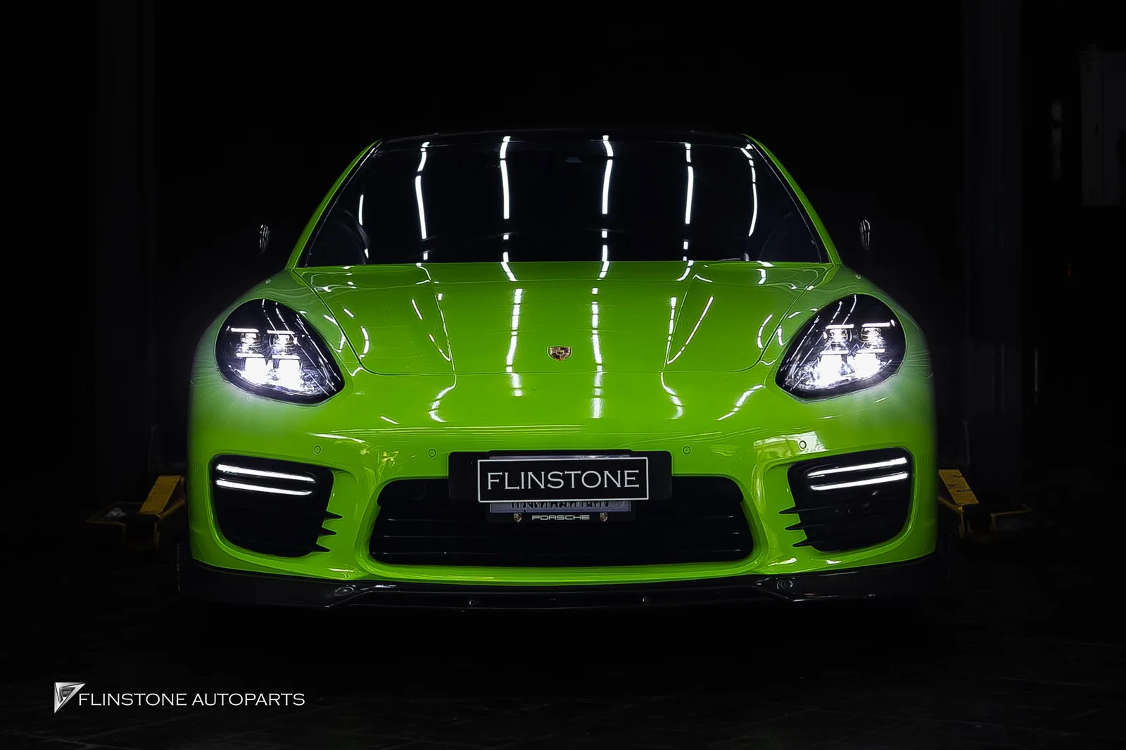 เปลี่ยนไฟหน้าแบบ PDLS Look ให้กับ PORSCHE Panamera 970.2