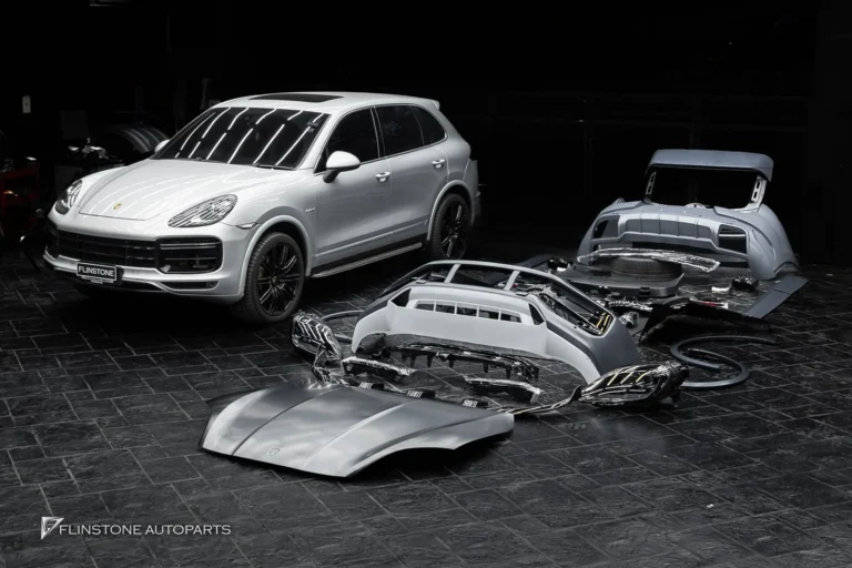 PORSCHE Cayenne 958 เตรียมเปลี่ยนโฉมเป็น TURBO GT 2026
