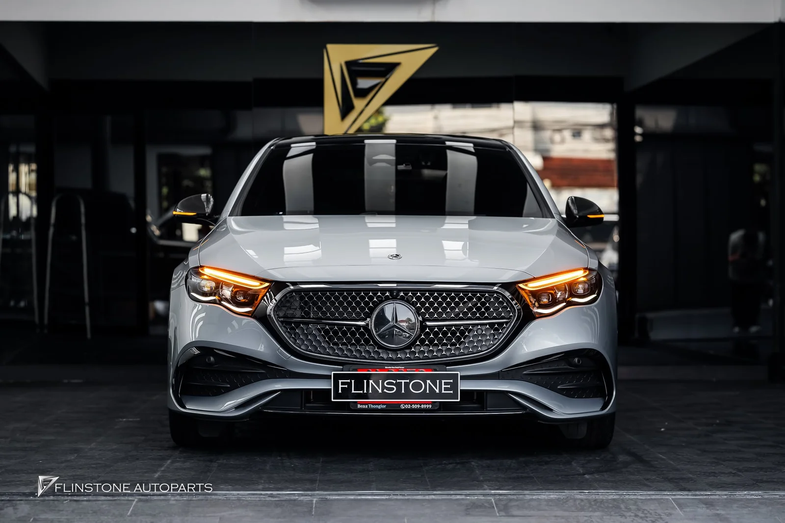 W214 E-Class ติดตั้งไฟหน้าแท้ Digital Light พาร์ทแท้จากเยอรมัน พร้อมโปรแกรม Coding