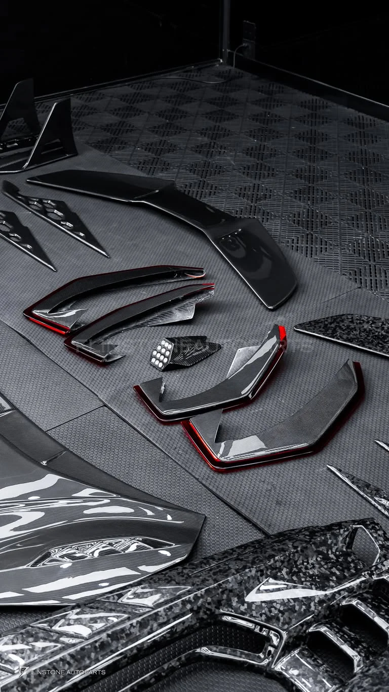 ชุดแต่งรอบคัน DUKE DYNAMIC สำหรับ LAMBORGHINI Revuelto มาทั้งแบบคาร์บอนและ