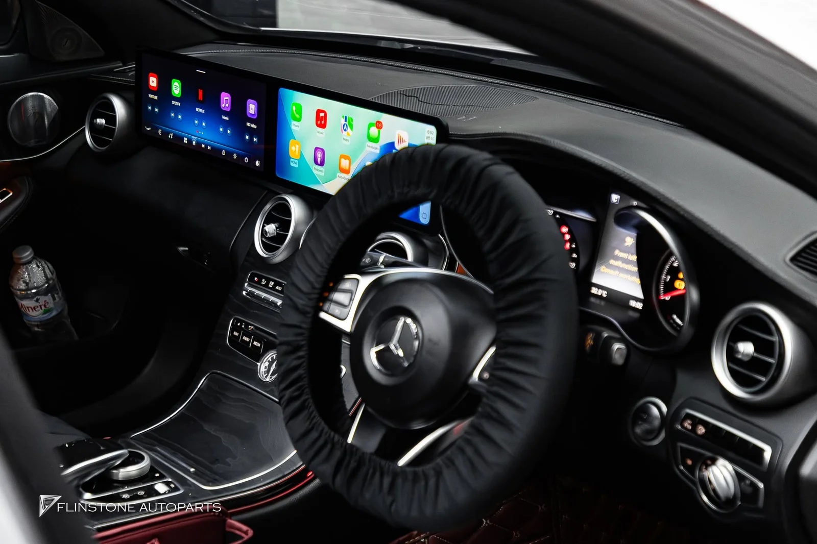 W205 C205 C-Class 2024 — เปลี่ยนภายในให้ดูทันสมัยและน่าขับยิ่งขึ้นด้วยจอ Android ดีไซ