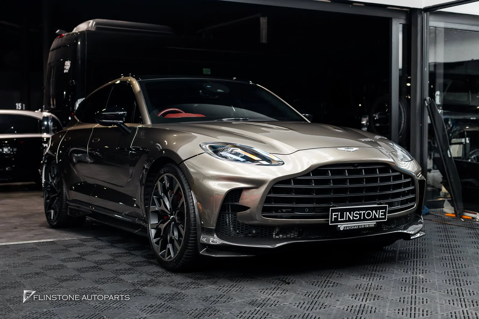 สุดสวยอีกคันสำหรับ ASTON MARTIN DBX ที่เลือกติดตั้งชุดแต่ง DBX707