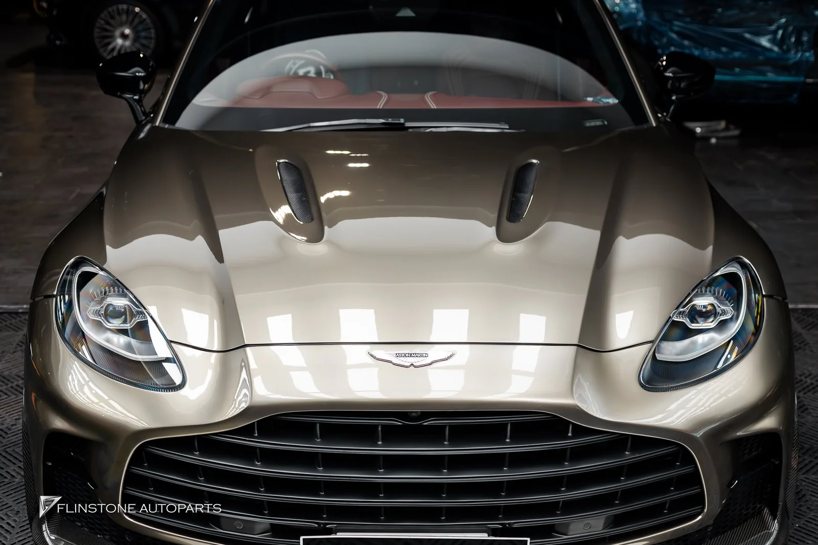 สุดสวยอีกคันสำหรับ ASTON MARTIN DBX ที่เลือกติดตั้งชุดแต่ง DBX707