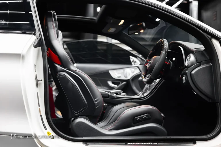 W205 C205 C-Class 2024 — ติดตั้งอัปเกรดเบาะ Mercedes AMG สำหรับ C43 AMG และเปลี่ยนสาย