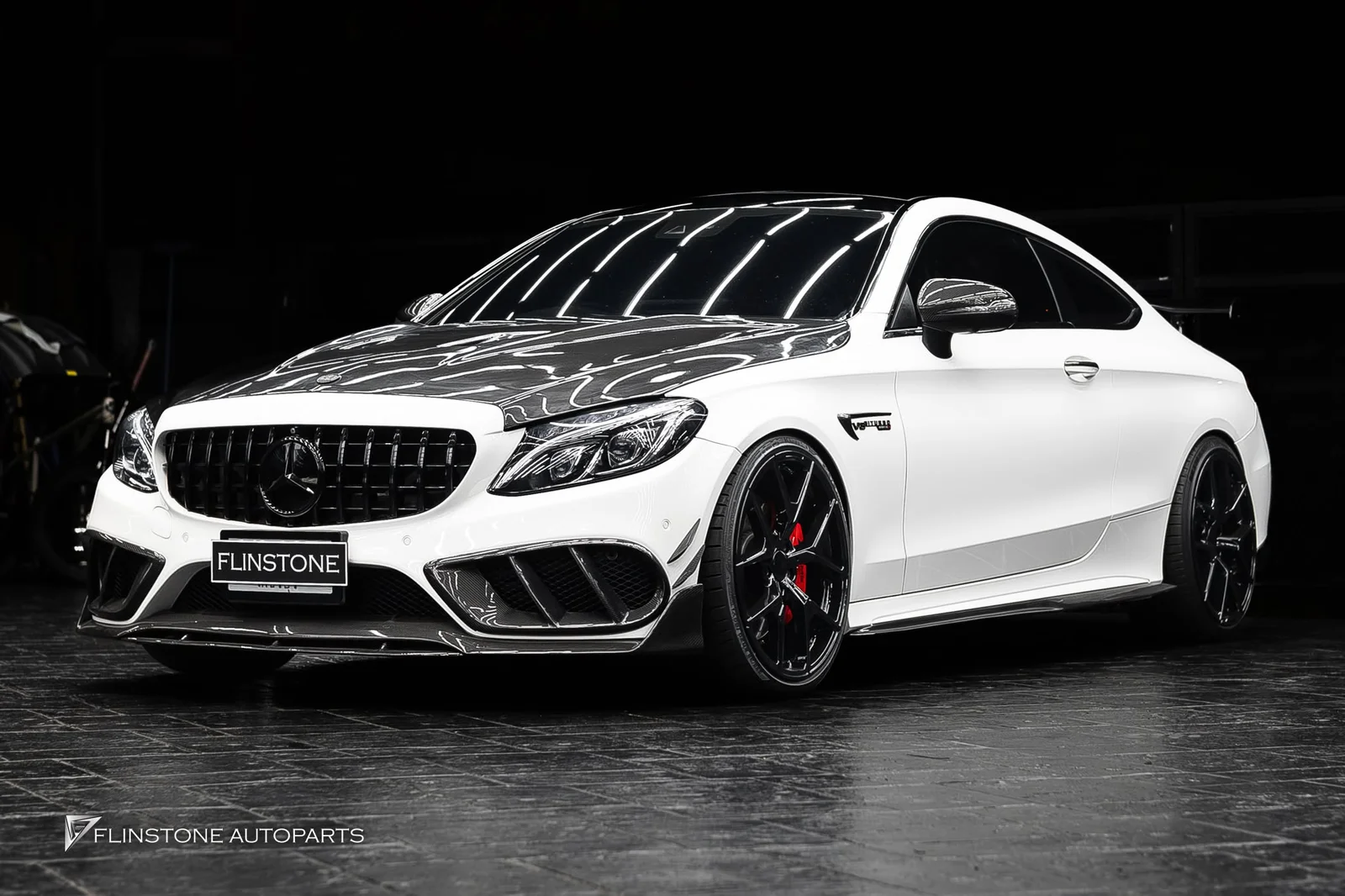 W205 C205 C-Class 2024 — ติดตั้งอัปเกรดเบาะ Mercedes AMG สำหรับ C43 AMG และเปลี่ยนสาย