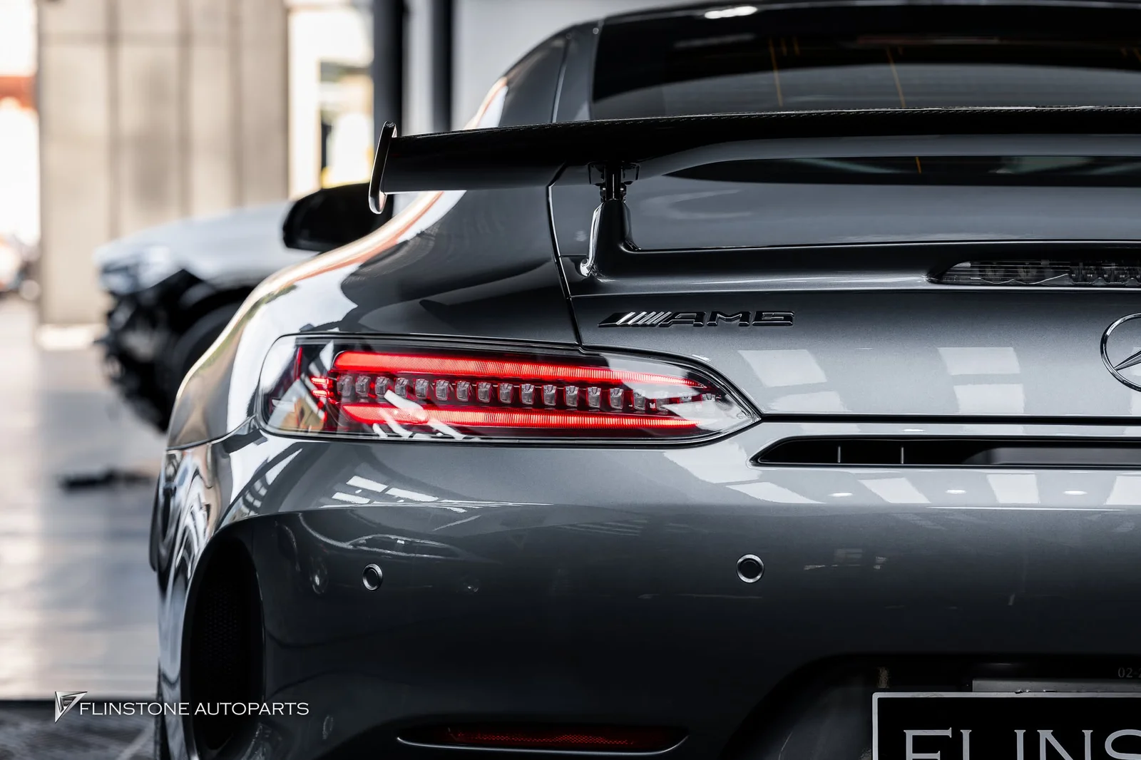 SLS / AMG GT ส่งภาพผลงานหลังติดตั้งของแต่งสำหรับ Mercedes AMG GTR [R190]