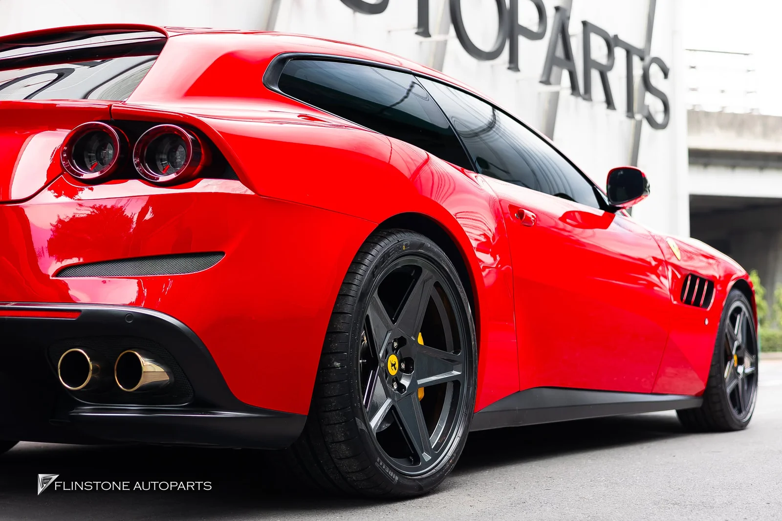 FERRARI GT4 LUSSO T ติดตั้งล้อฟอร์จและยางใหม่
