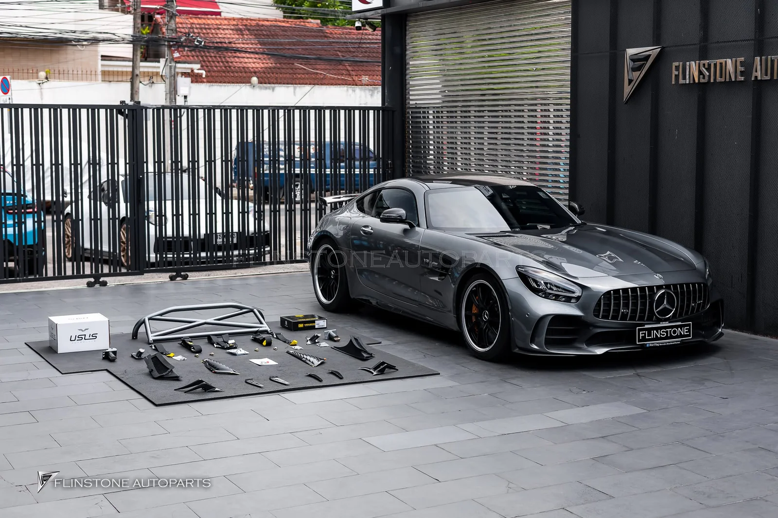 SLS / AMG GT Mercedes AMG GTR [R190] ติดตั้งแก้มข้างจาก Renntech