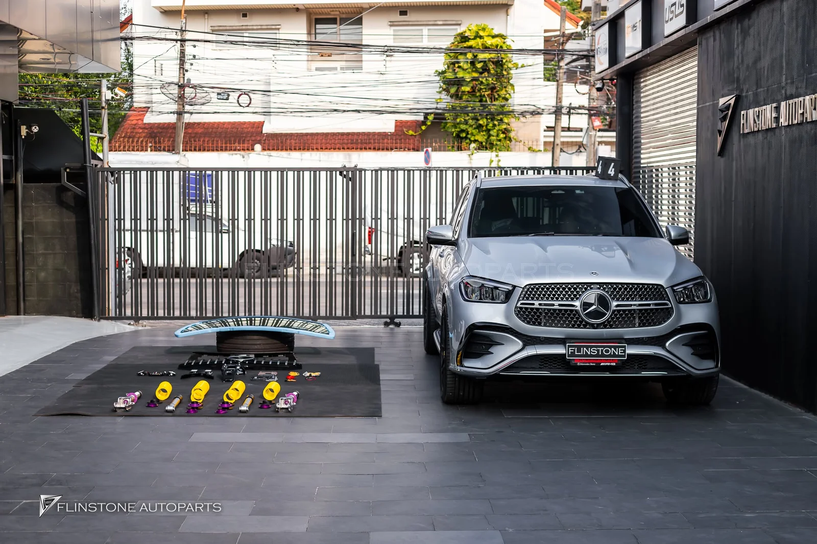 ยกระดับสมรรถนะและความปลอดภัยแบบครบจบในคราวเดียวให้กับ Mercedes-Benz W167